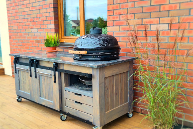 Granite stone countertop for Kamado barbecue